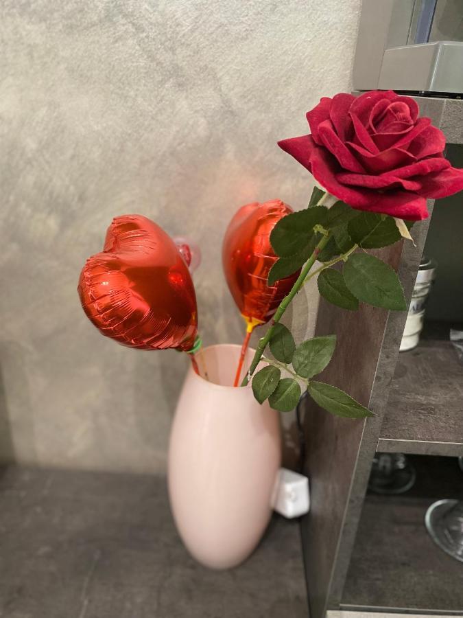 Bacio Di Luna Bari Bagian luar foto